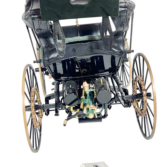 Franklin Mint 1893 Duryea Automobile Model The First Carriage Car 1:8 New w Tag - Picture 13 of 16